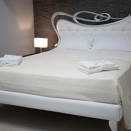 Iitana Luxury Apartment - Fronte Mare Con Vasca Idromassaggio Катания Екстериор снимка