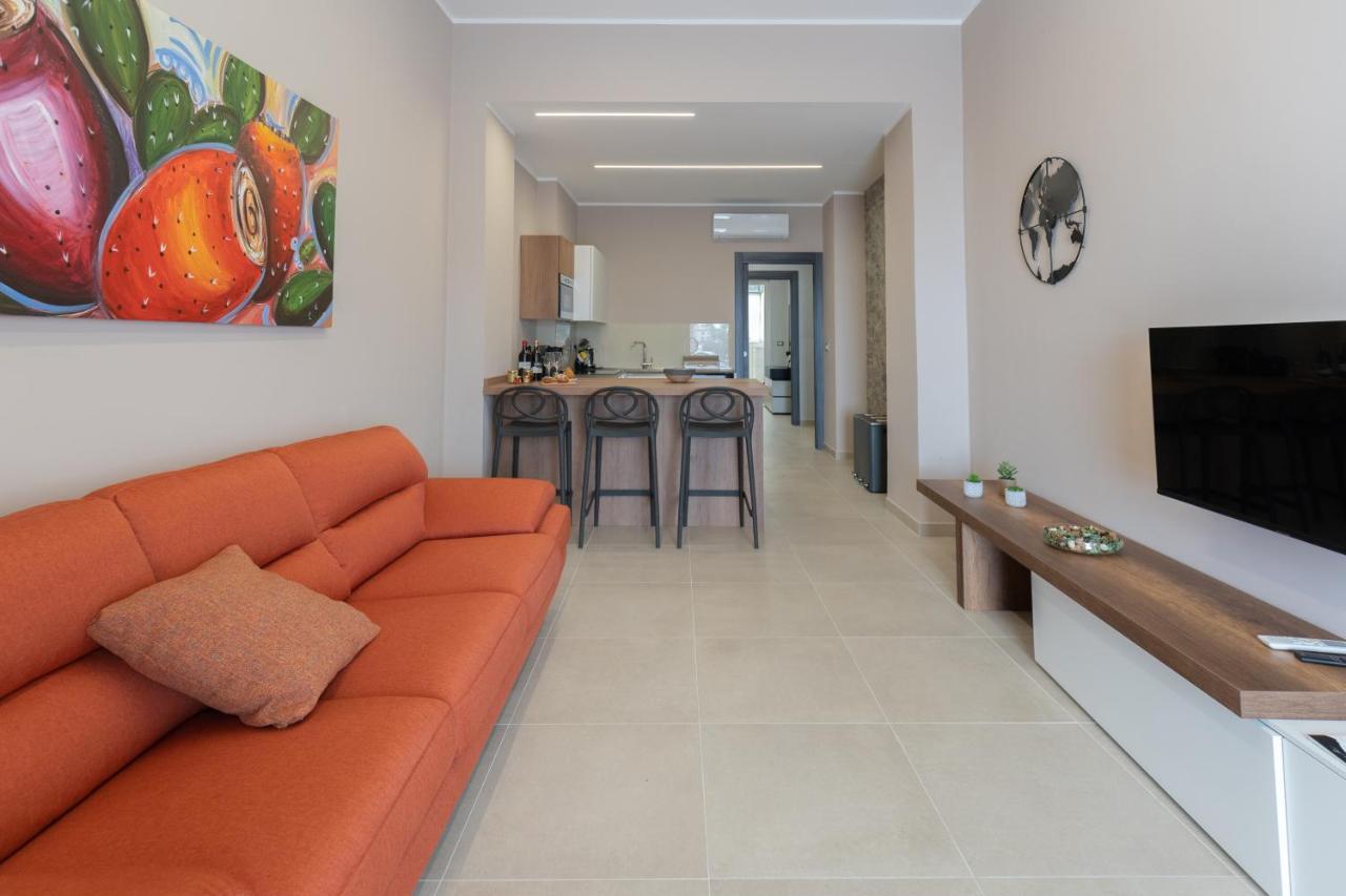 Iitana Luxury Apartment - Fronte Mare Con Vasca Idromassaggio Катания Екстериор снимка