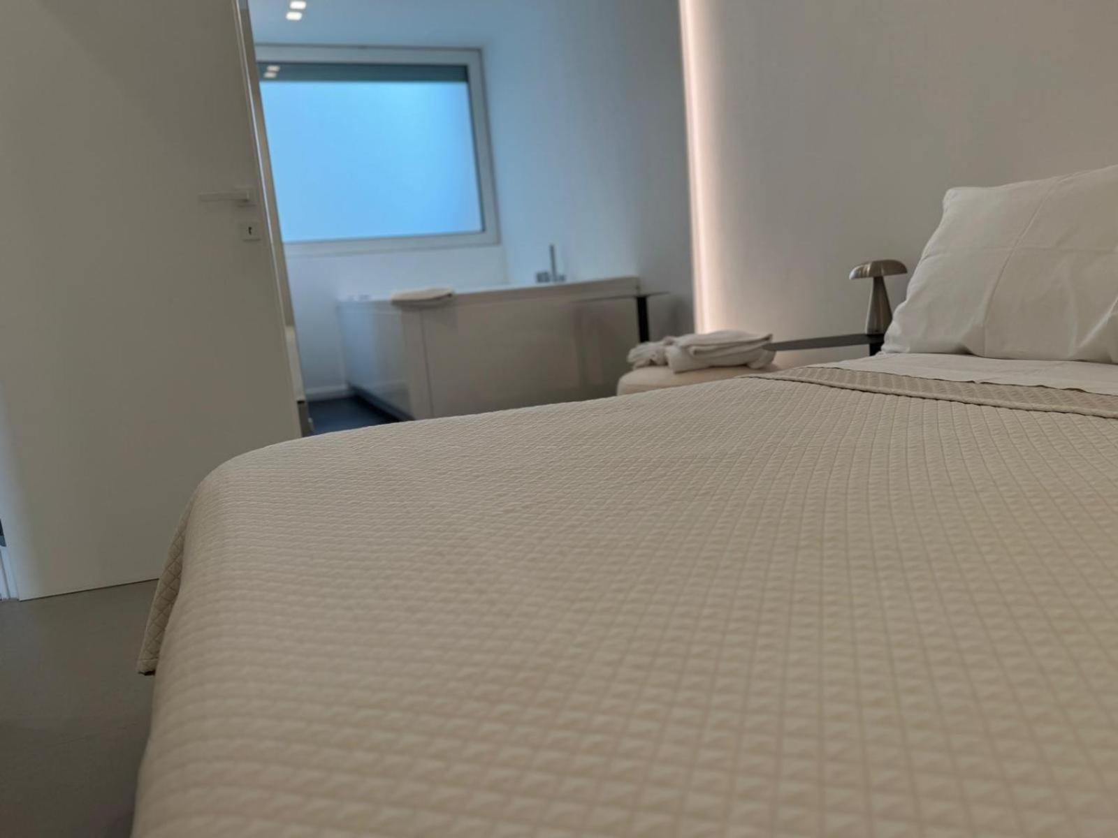 Iitana Luxury Apartment - Fronte Mare Con Vasca Idromassaggio Катания Екстериор снимка