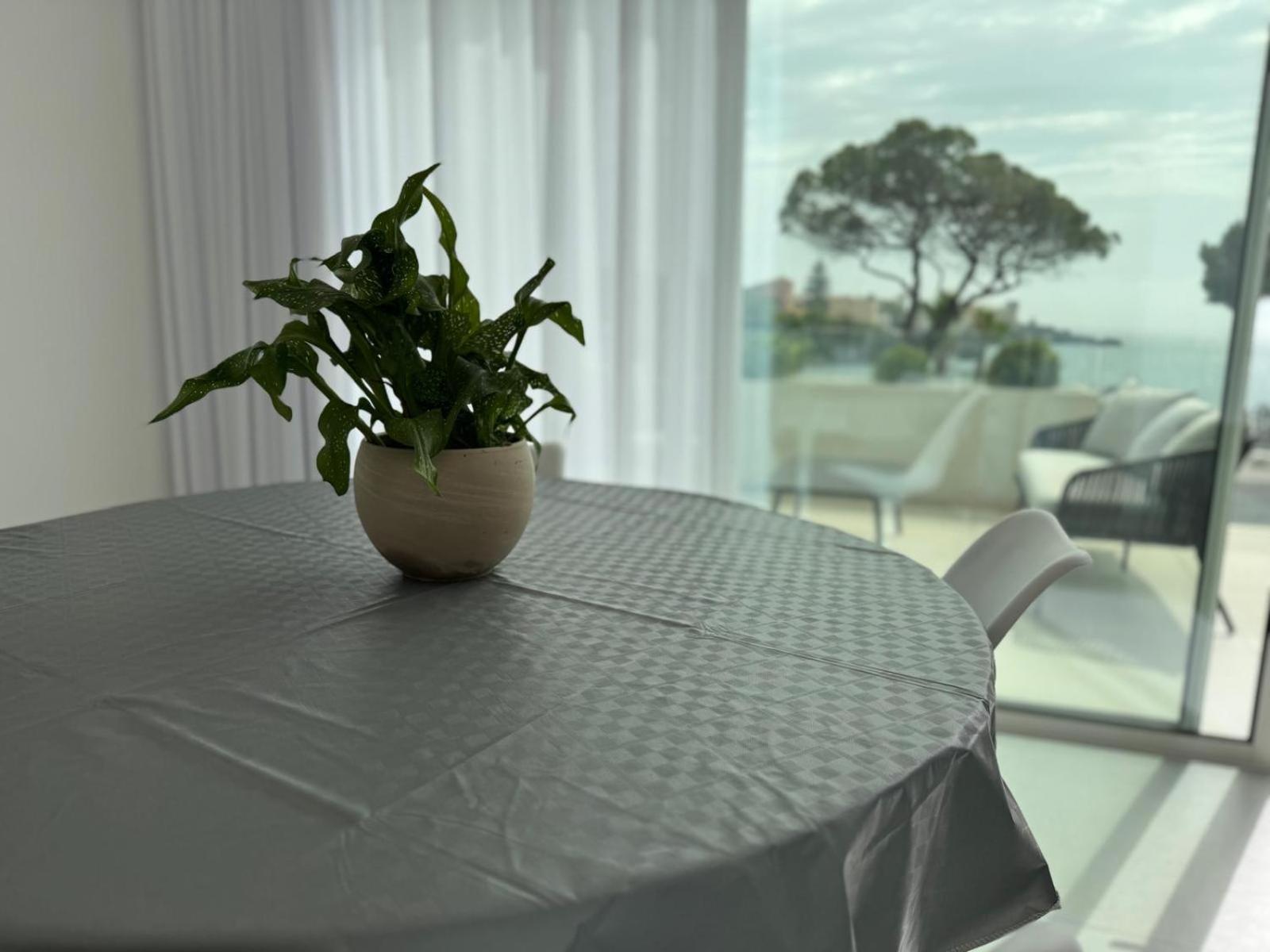 Iitana Luxury Apartment - Fronte Mare Con Vasca Idromassaggio Катания Екстериор снимка