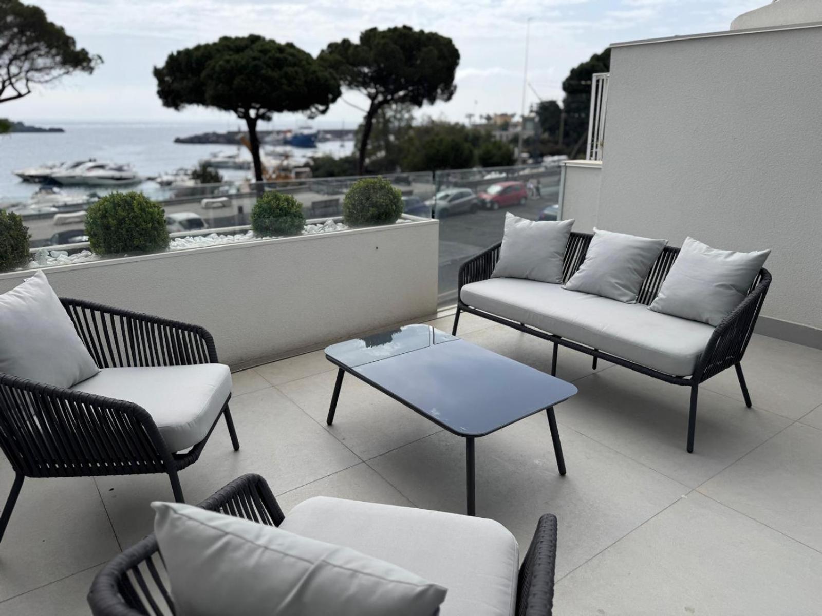 Iitana Luxury Apartment - Fronte Mare Con Vasca Idromassaggio Катания Екстериор снимка